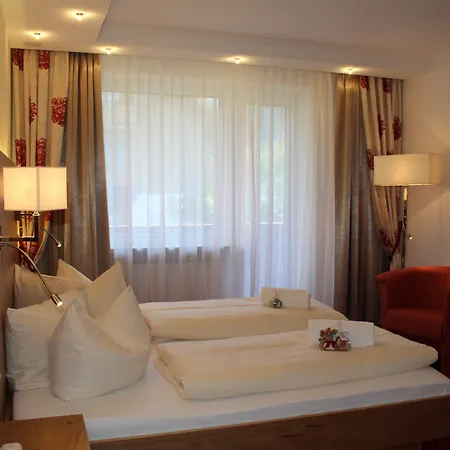 Arnika Garni 4*